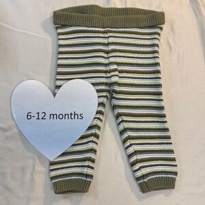 Gymboree - Striped  Knit leggings. Size 6 to 12 months